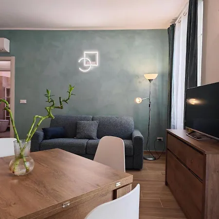 Hostdomus - Casa Liberty Турин