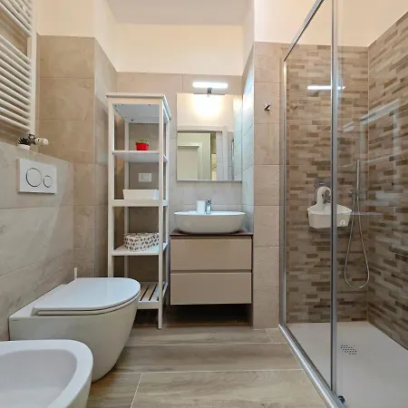 Hostdomus - Casa Liberty Апартаменты